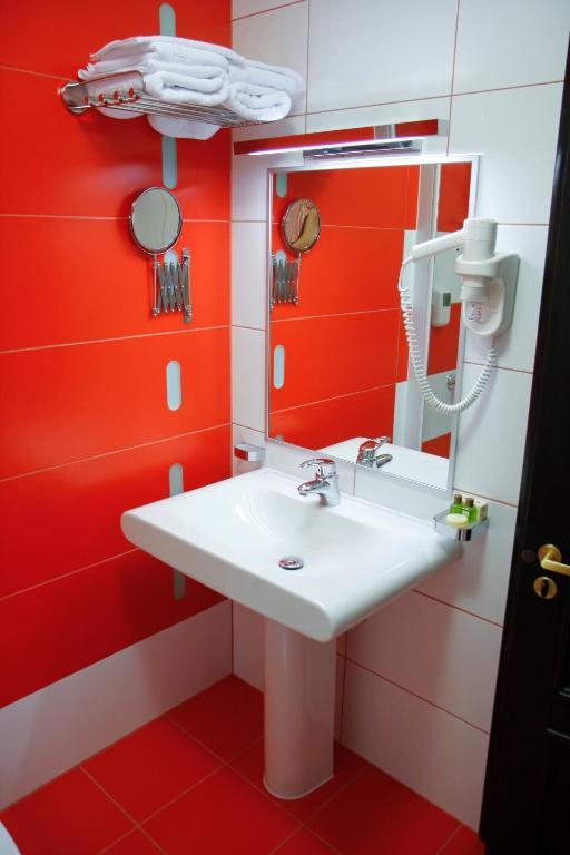Hotel Anna Junior Târgu Jiu Oda fotoğraf