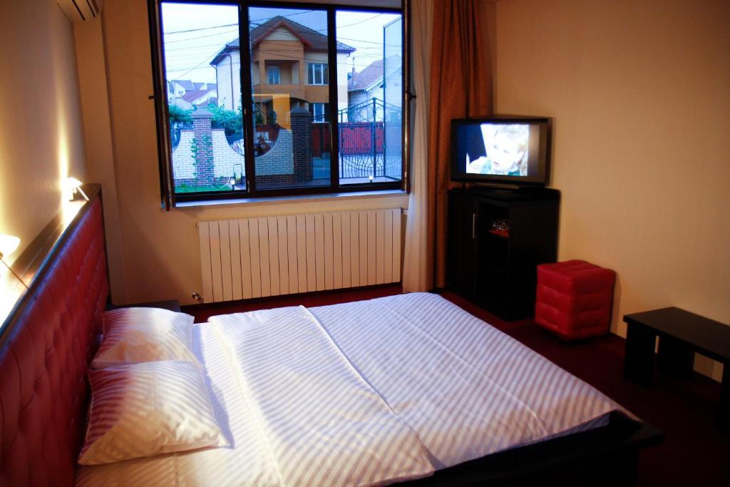 Hotel Anna Junior Târgu Jiu Oda fotoğraf