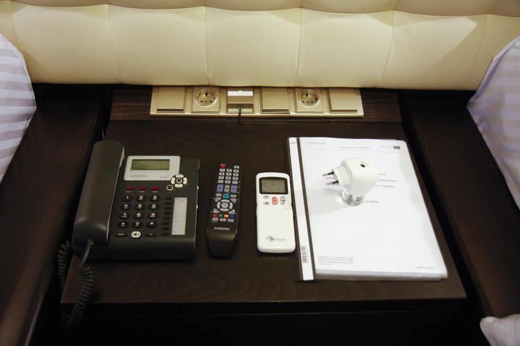 Hotel Anna Junior Târgu Jiu Oda fotoğraf